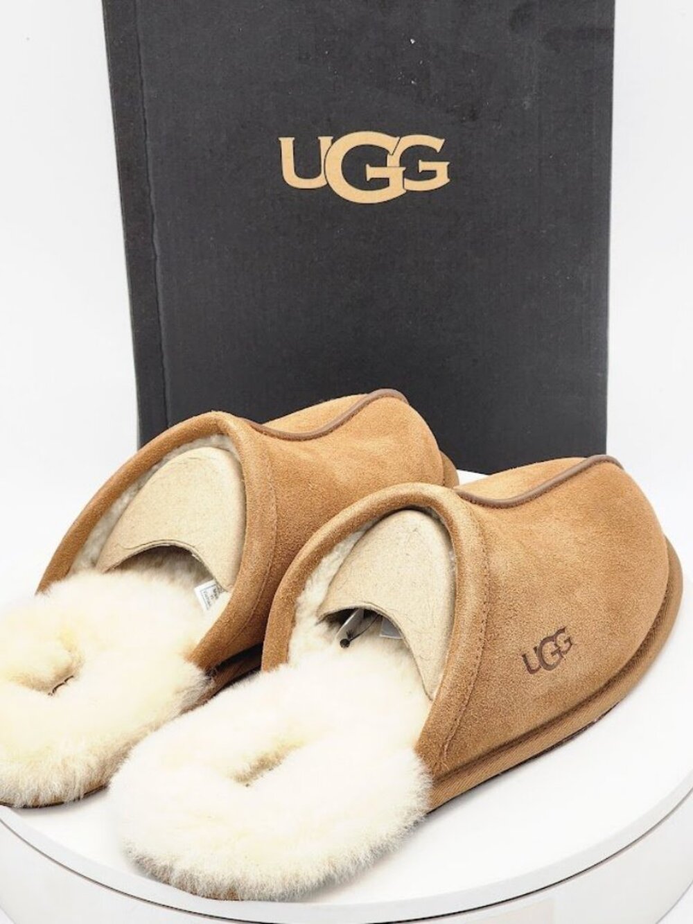 UGG Scuff Slippers Men’s Size 10 Chestnut Suede Shearling Lined - Picture 4 of 11